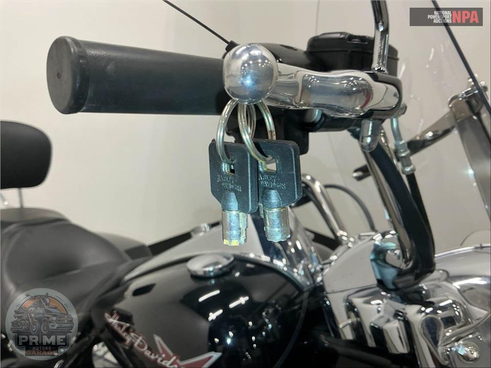 2012 Harley-Davidson FLHR ROAD KING — фото 11