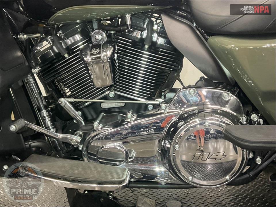 2021 Harley-Davidson FLHTCUTG TRI GLIDE ULTRA CLASSIC — фото 7