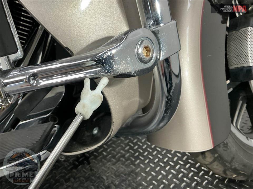 2018 Harley-Davidson FLTRU ROAD GLIDE ULTRA — фото 17