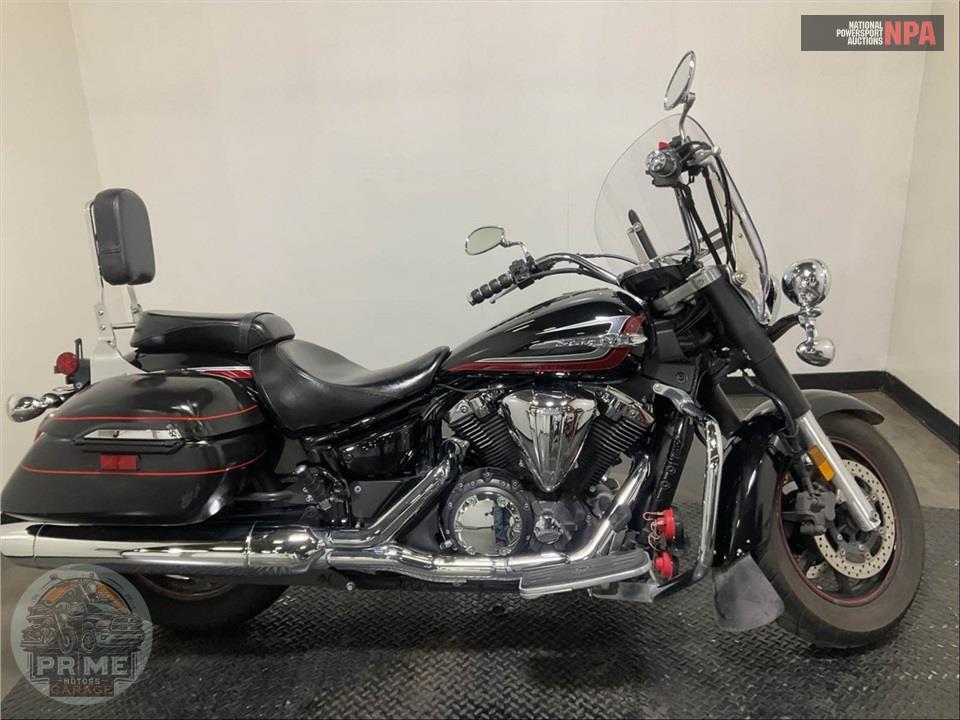 2013 Yamaha XVS13ADB/C V-STAR 1300 — фото 1