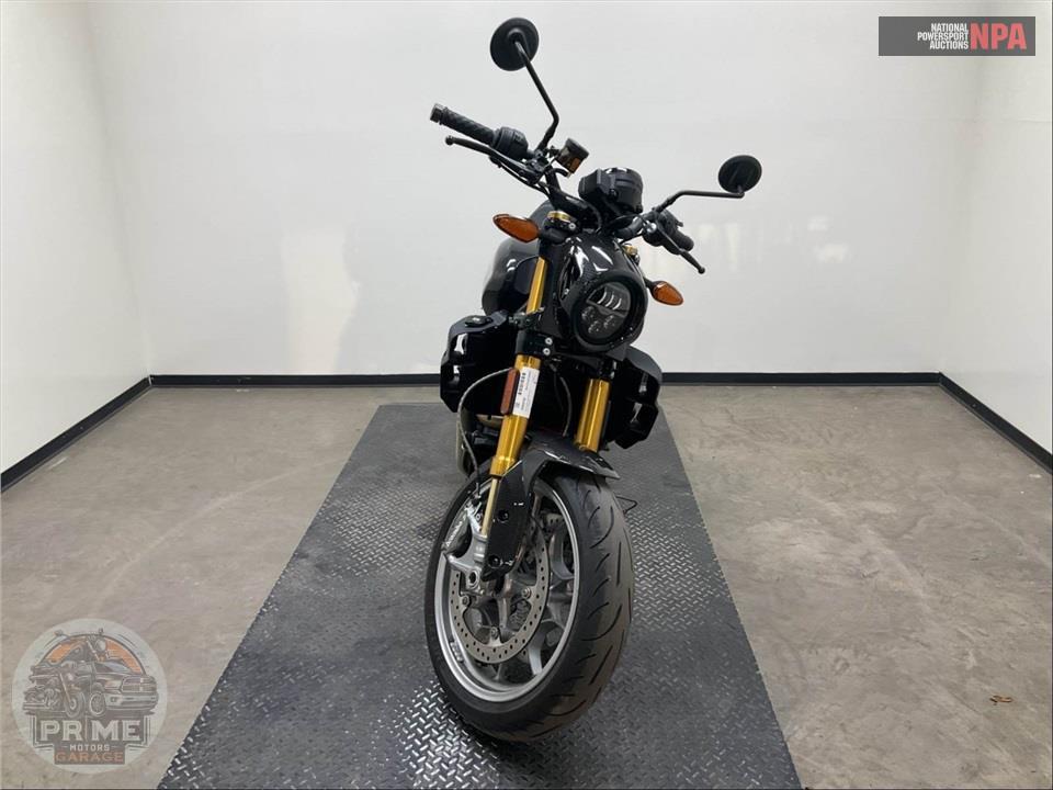 2023 Indian Motorcycle FTR R CARBON — фото 2