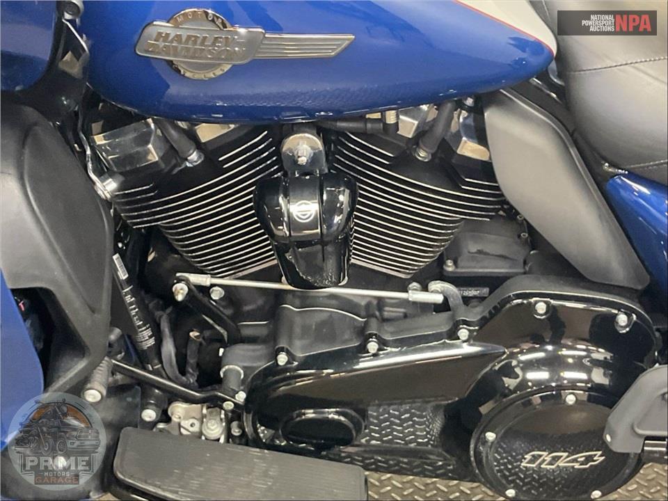 2023 Harley-Davidson FLTRK ROAD GLIDE LIMITED — фото 7
