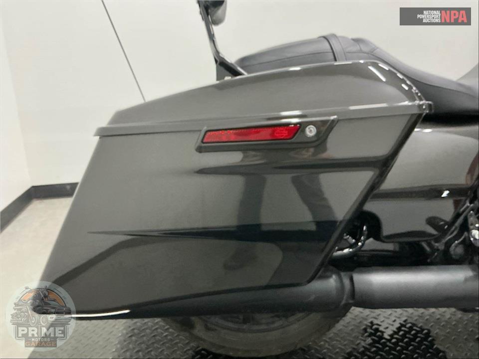 2019 Harley-Davidson FLHXS STREET GLIDE SPECIAL — фото 18