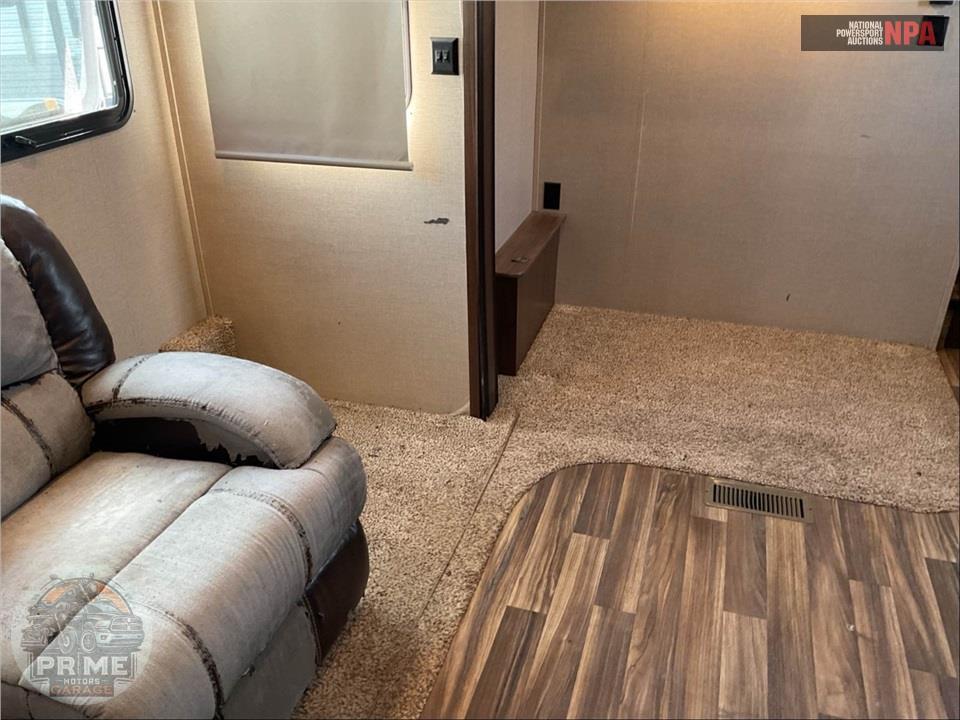 2017 Keystone Rv M-340 BH - MONTANA HIGH COUNTRY FIFTH WHEEL SERIES — фото 4
