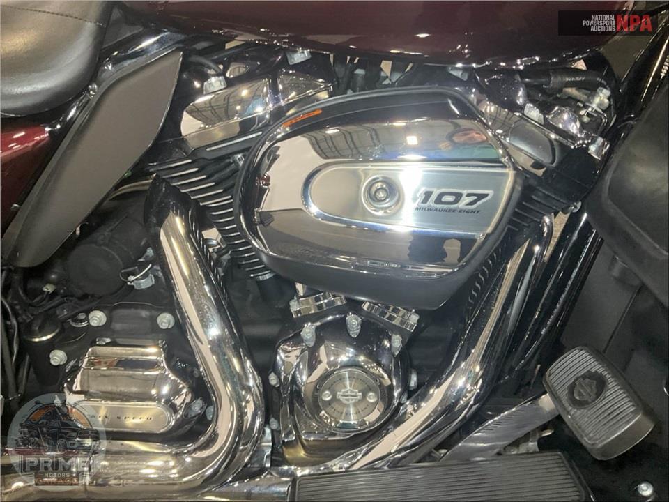2018 Harley-Davidson FLHTK ULTRA LIMITED — фото 6
