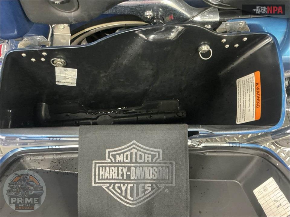 2005 Harley-Davidson FLHTCUI ULTRA CLASSIC ELECTRA GLIDE — фото 25