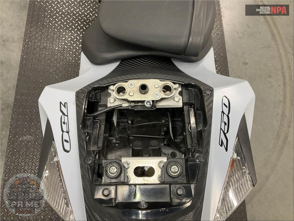 2022 Suzuki GSX-R750 — фото 21