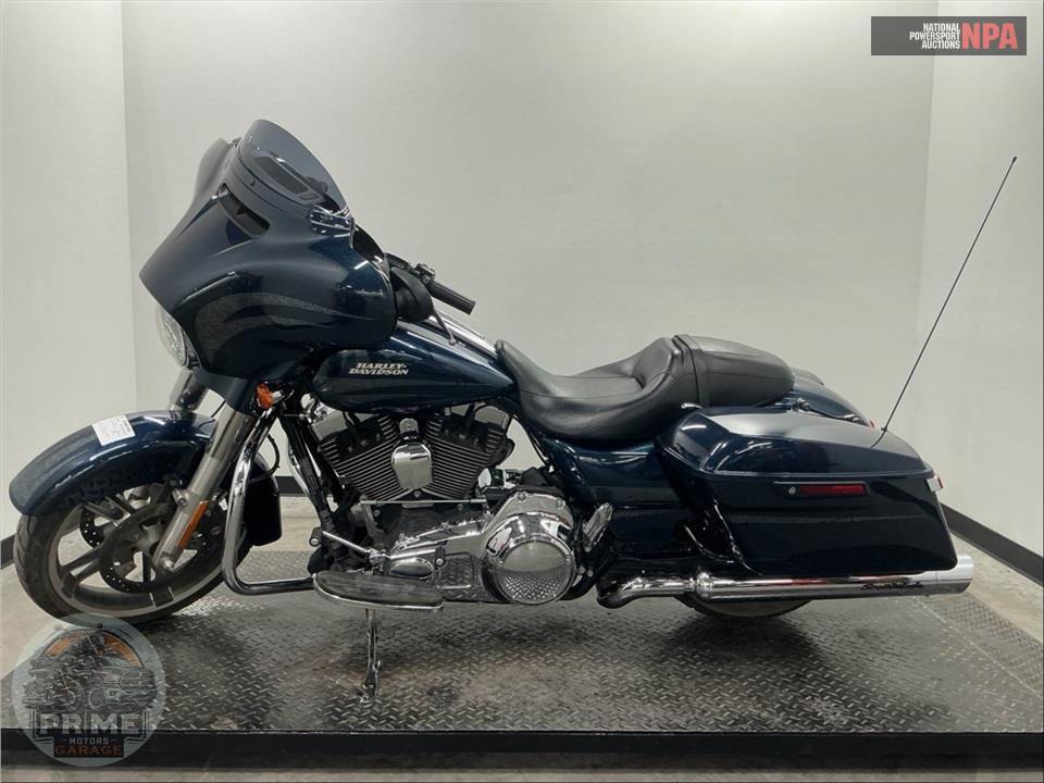 2016 Harley-Davidson FLHXS STREET GLIDE SPECIAL — фото 3