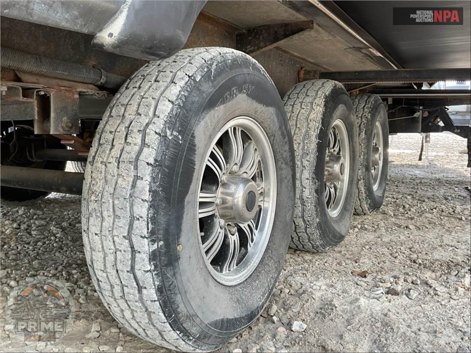 2015 Crossroads Rv LAS VEGAS - ELEVATION TOY HAULER TOY HAULER SERIES — фото 45