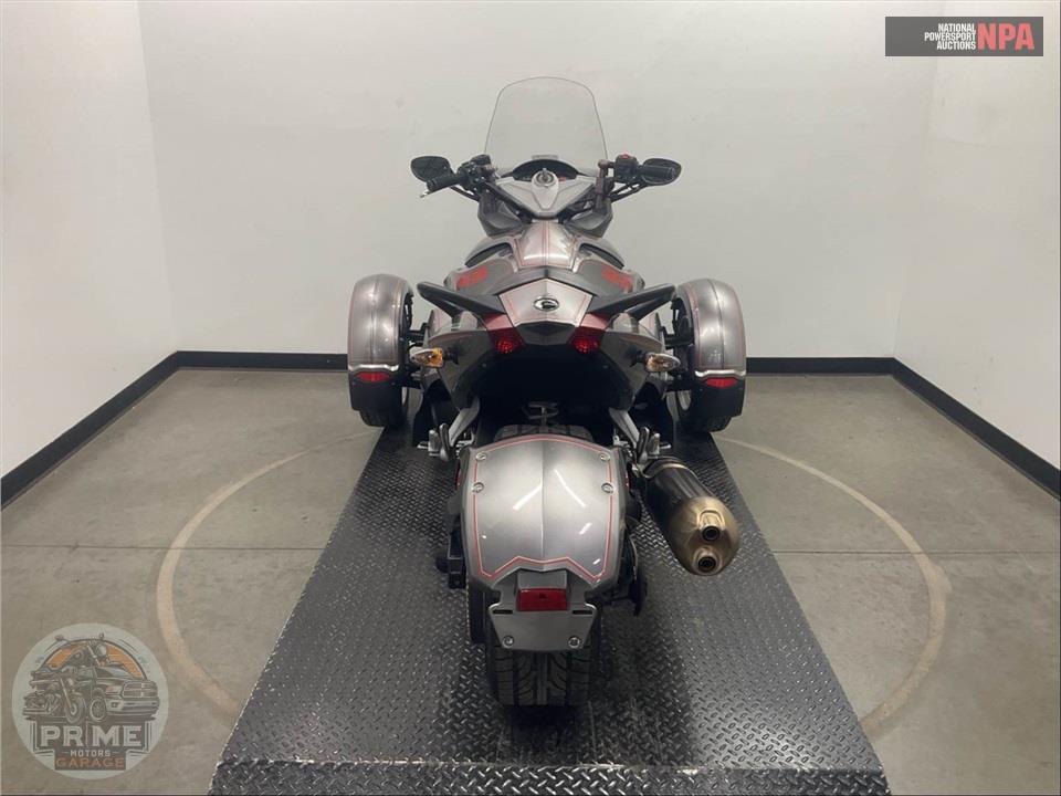 2011 Can-Am SPYDER RS SM5 — фото 4