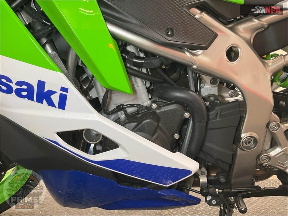 2024 Kawasaki NINJA ZX-4RR 40TH ANNIVERSARY EDITION ABS — фото 8