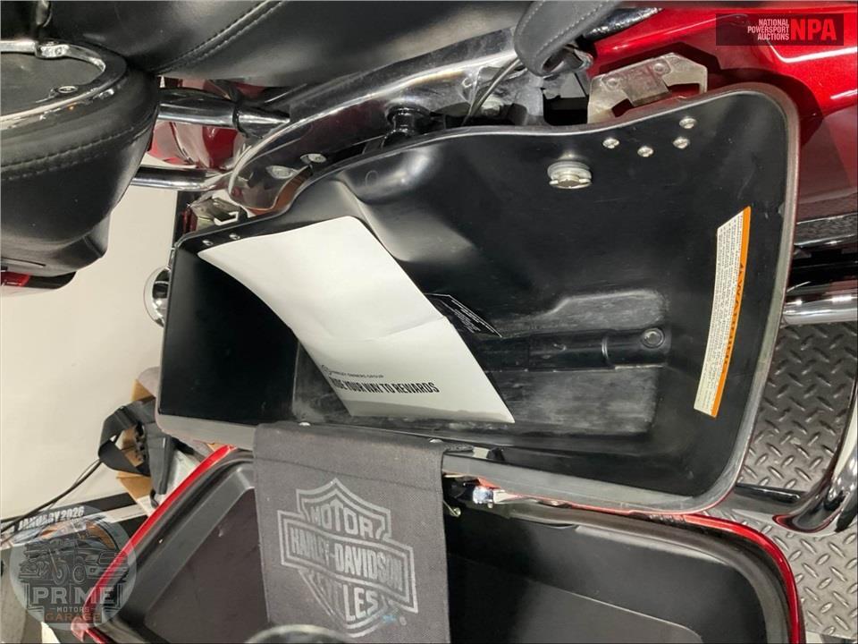 2013 Harley-Davidson FLHTK ELECTRA GLIDE UL LI — фото 25