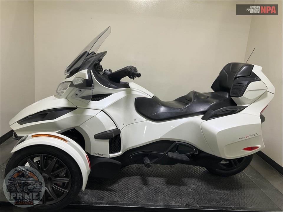2019 Can-Am SPYDER RT SE6 — фото 3