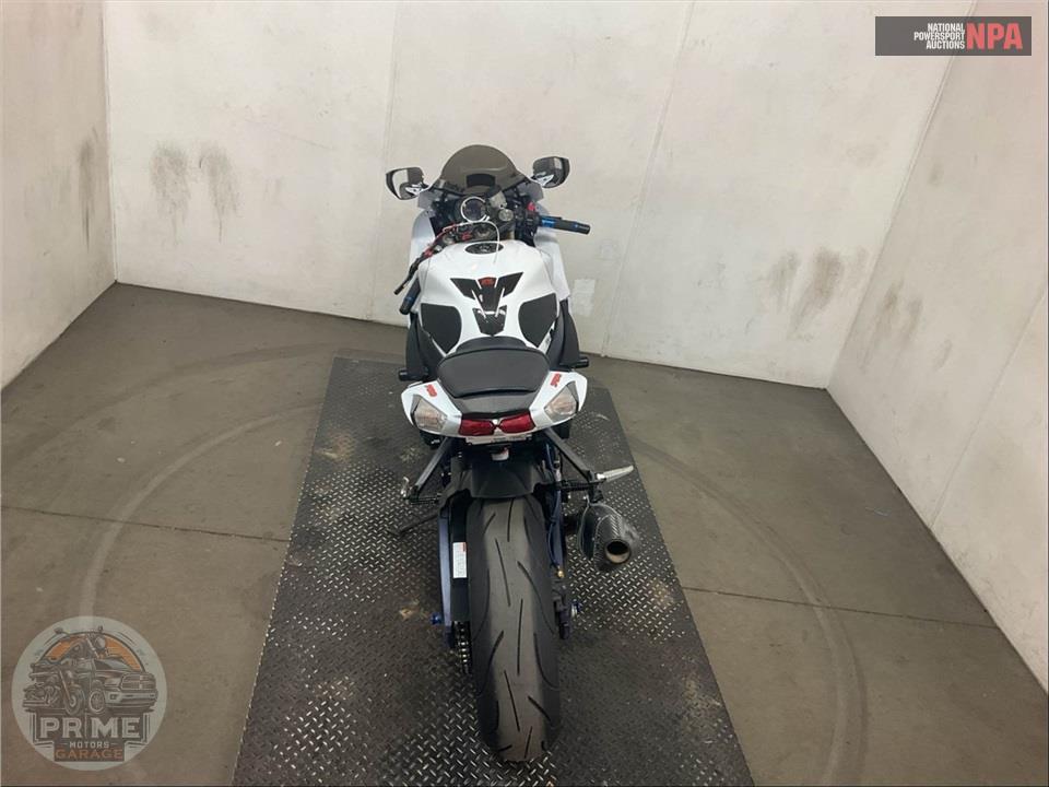 2011 Suzuki GSX-R750L1 — фото 4