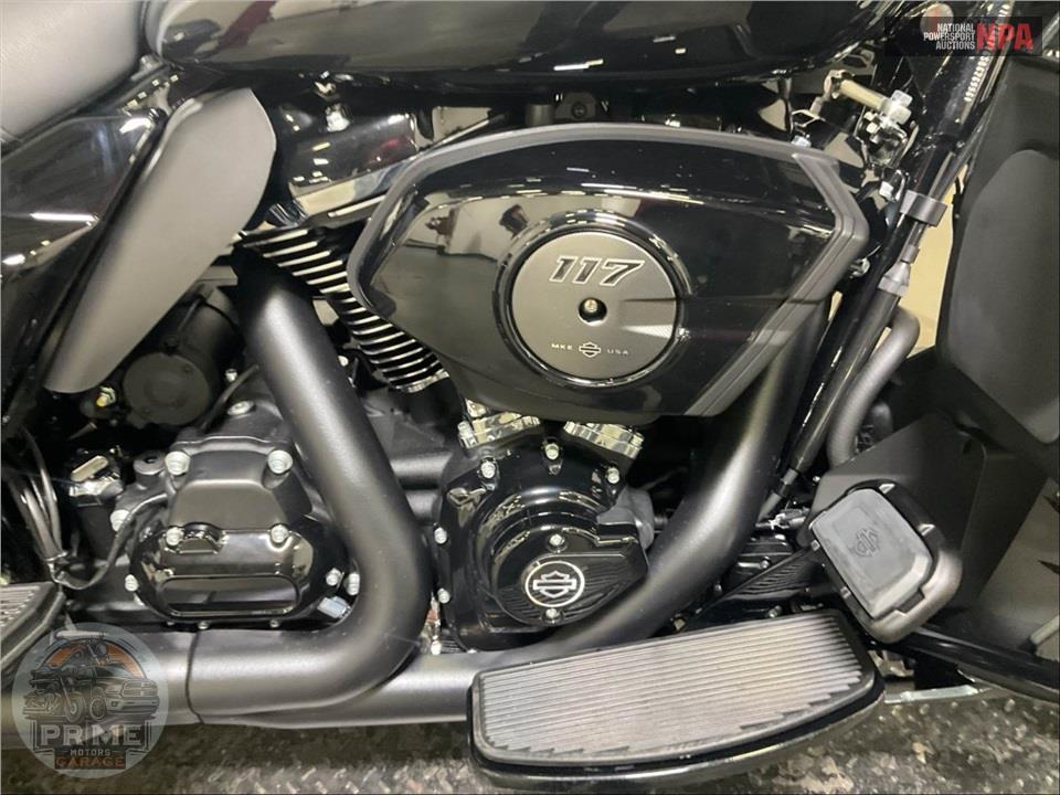 2025 Harley-Davidson FLHXU STEET GLIDE ULTRA — фото 6