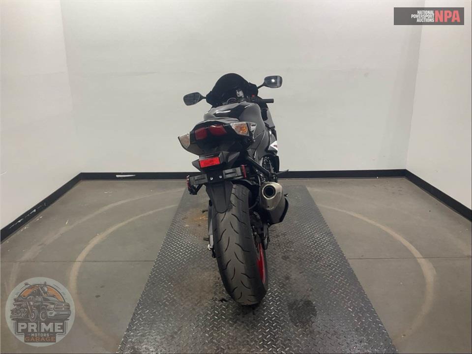 2024 Suzuki GSX-R750M4 — фото 4