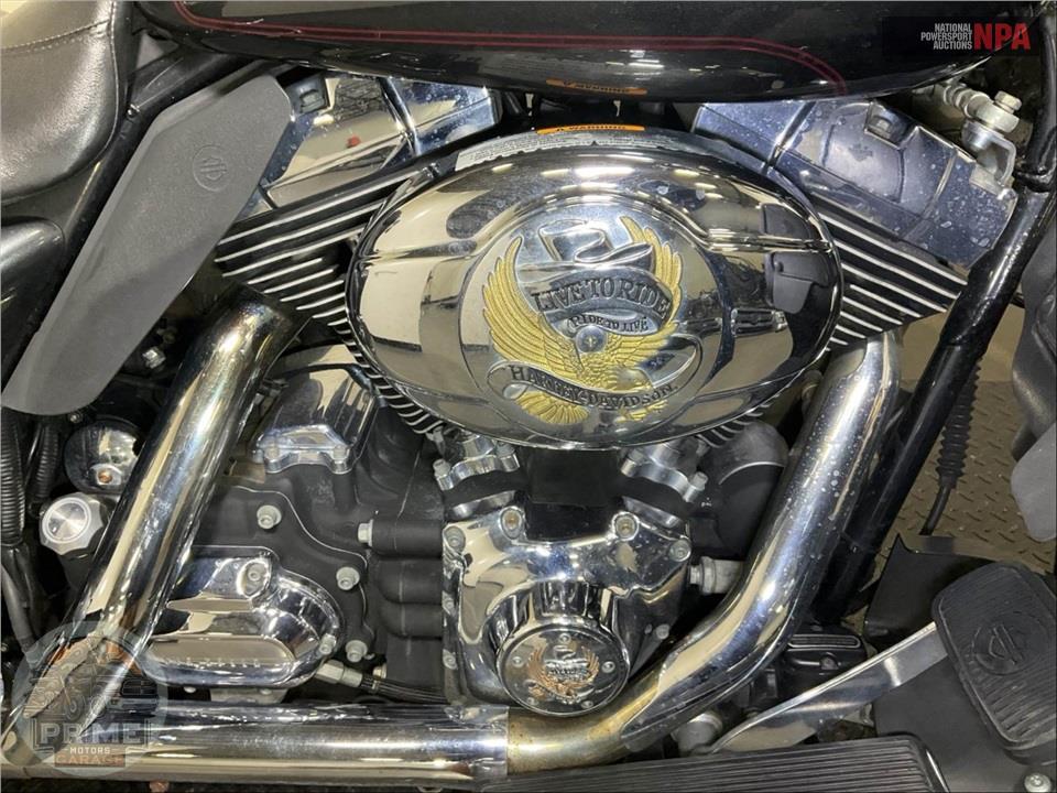 2008 Harley-Davidson FLHTCU ULTRA CLASSIC ELECTRA GLIDE — фото 6