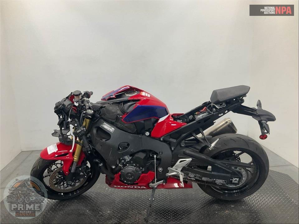 2023 Honda CBR1000RR — фото 3