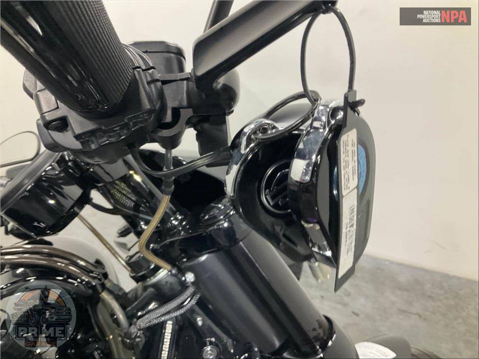 2016 Harley-Davidson FXSE CVO PRO STREET BREAKOUT — фото 9