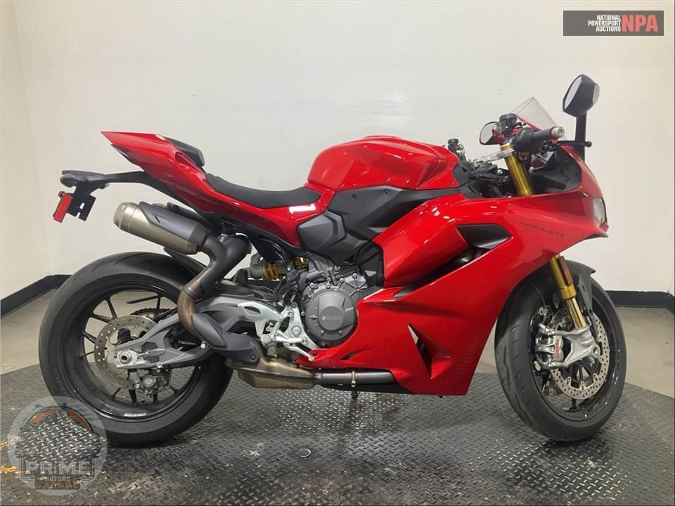 2025 Ducati PANIGALE V2 S — фото 1
