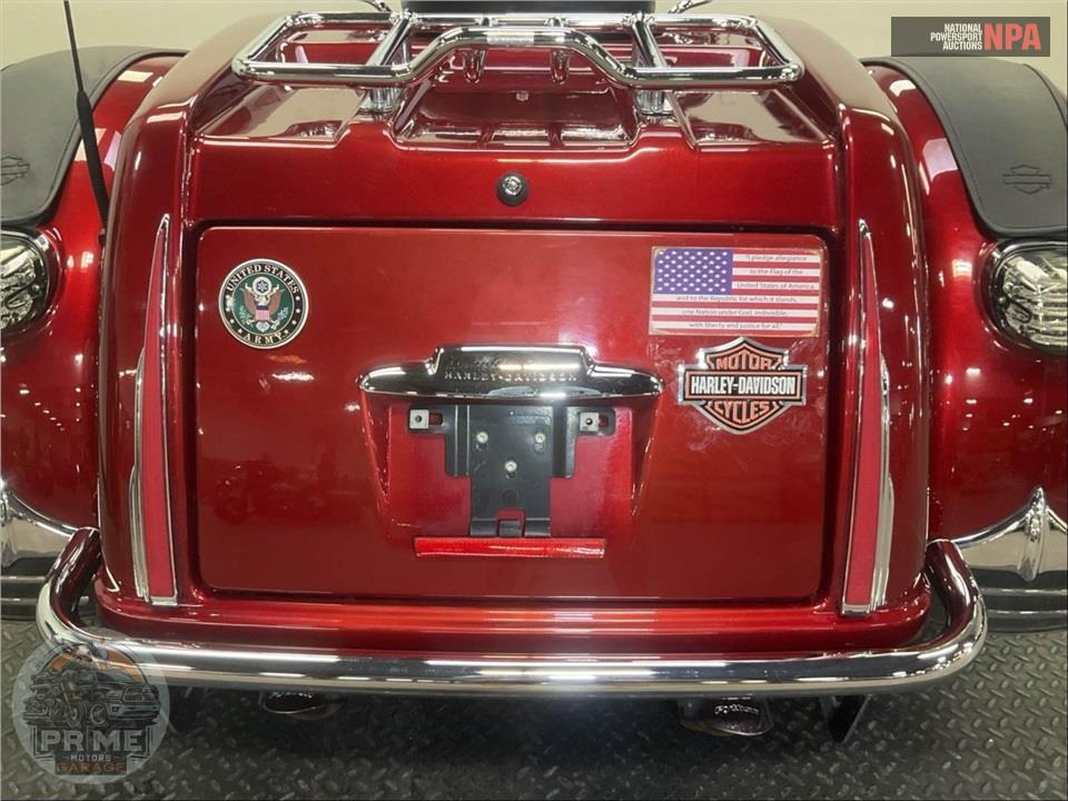 2012 Harley-Davidson FLHTCUTG TRIGLIDE UL CLSC — фото 24