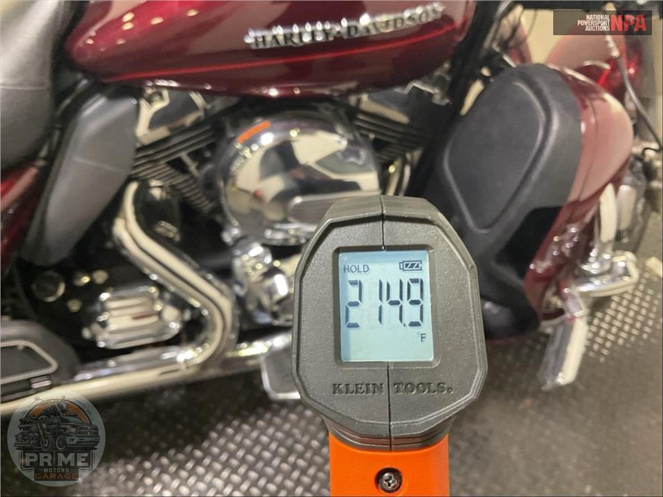 2016 Harley-Davidson FLHTK ELECTRA GLIDE ULTRA LIMITED — фото 8