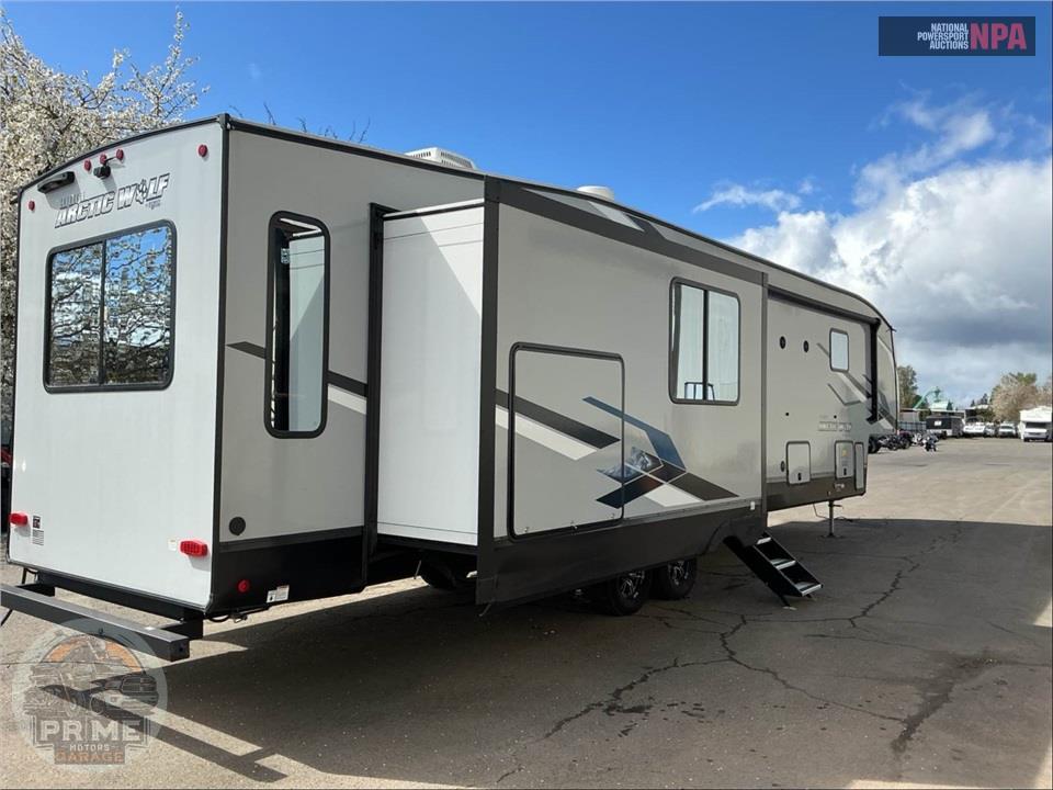 2023 Cherokee By Forest River M-3660SUITE - ARCTIC WOLF FIFTH WHEEL SERIES — фото 4