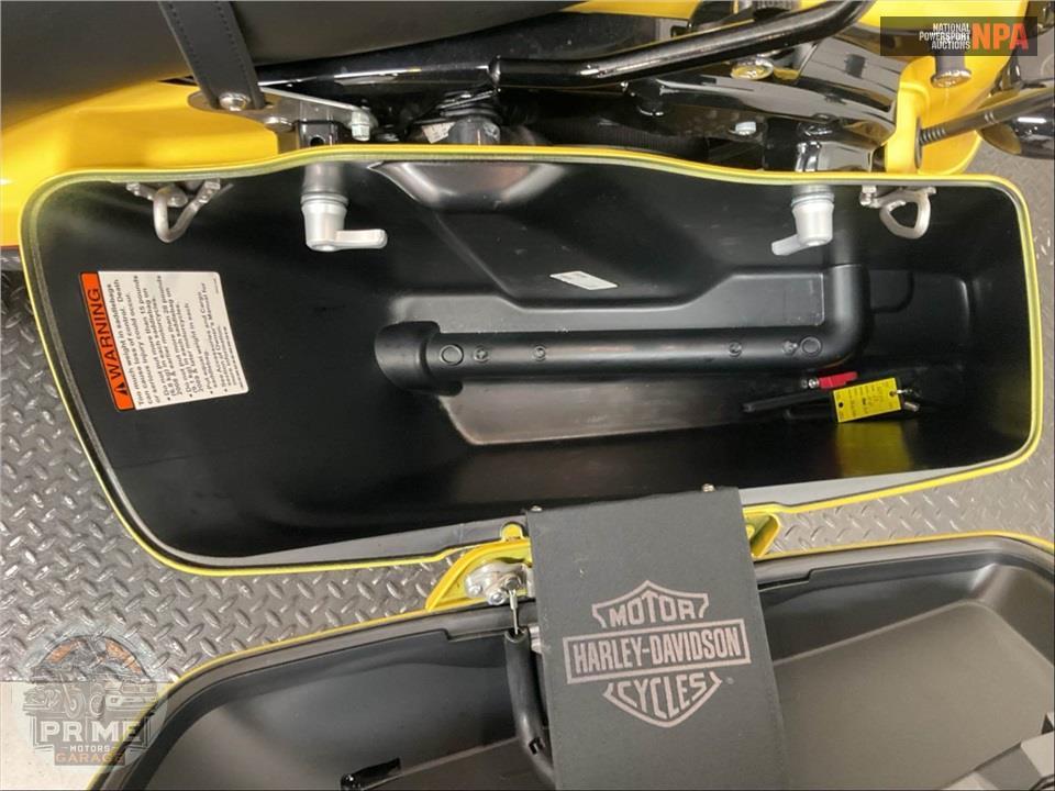 2023 Harley-Davidson FLHXS STREET GLIDE SPECIAL — фото 16