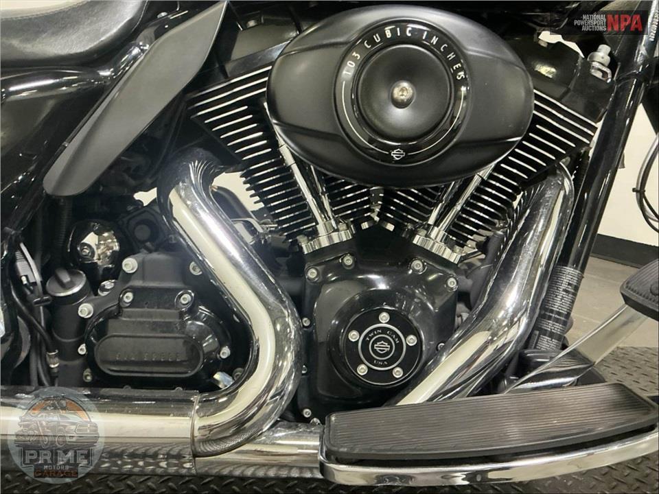 2012 Harley-Davidson FLHTP POLICE ELECTRA GLIDE — фото 6