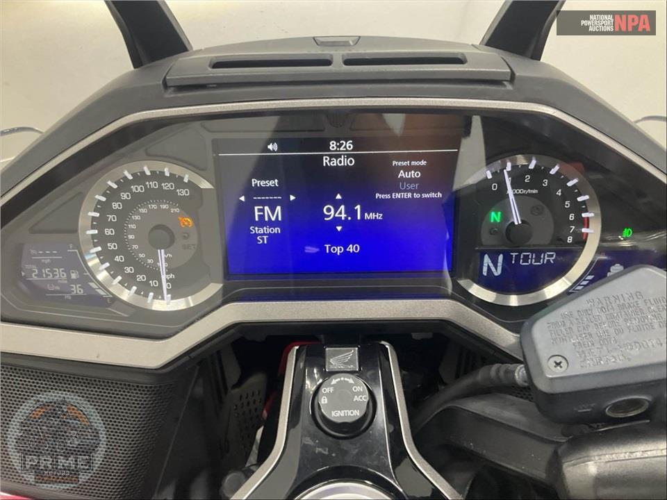 2023 Honda GL1800D GOLDWING TOUR DCT — фото 5