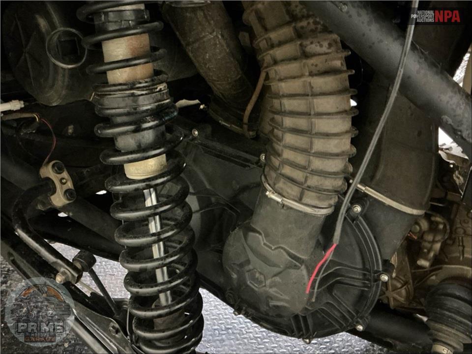 2018 Can-Am MAVERICK X3 MAXX DS TURBO R — фото 8