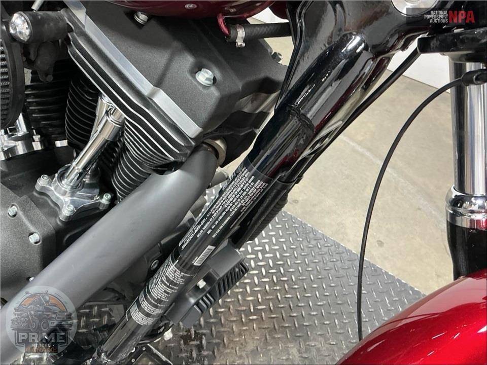 2016 Harley-Davidson FXDB STREET BOB — фото 12