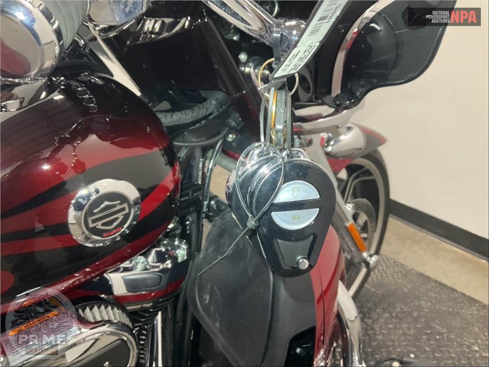 2022 Harley-Davidson FLHTCUTGSE CVO TRI GLIDE — фото 23