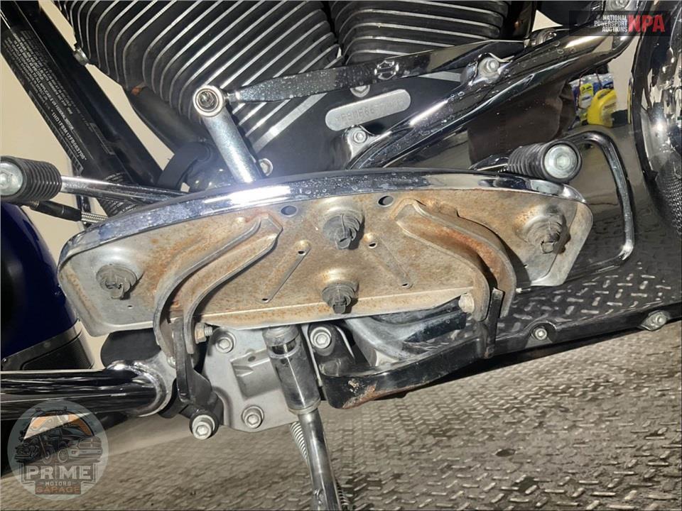 2015 Harley-Davidson FLHR ROAD KING — фото 32