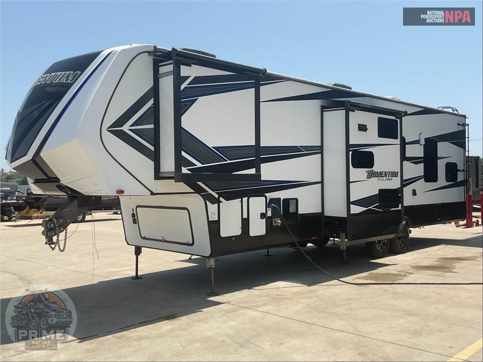 2018 Grand Design Recreational Vehicles M-351M - MOMENTUM TOY HAULER TOY HAULER SERIES — фото 2