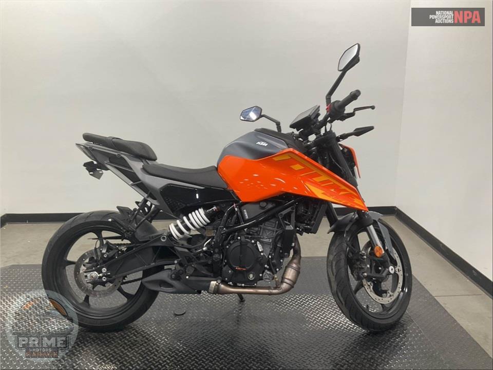 2024 KTM 250 DUKE