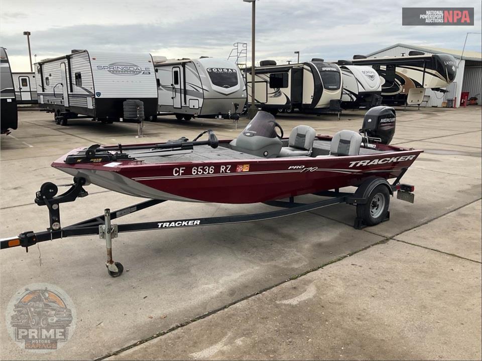 2018 Tracker Marine PRO 170(**) L=17/E=1 50HP MERC OB — фото 2