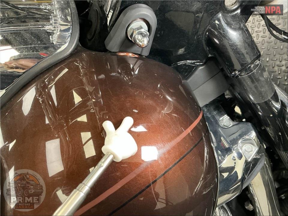 2019 Harley-Davidson FLDE DELUXE — фото 21
