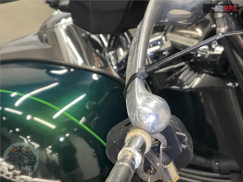 2015 Harley-Davidson FLHXS STREET GLIDE SPECIAL — фото 26