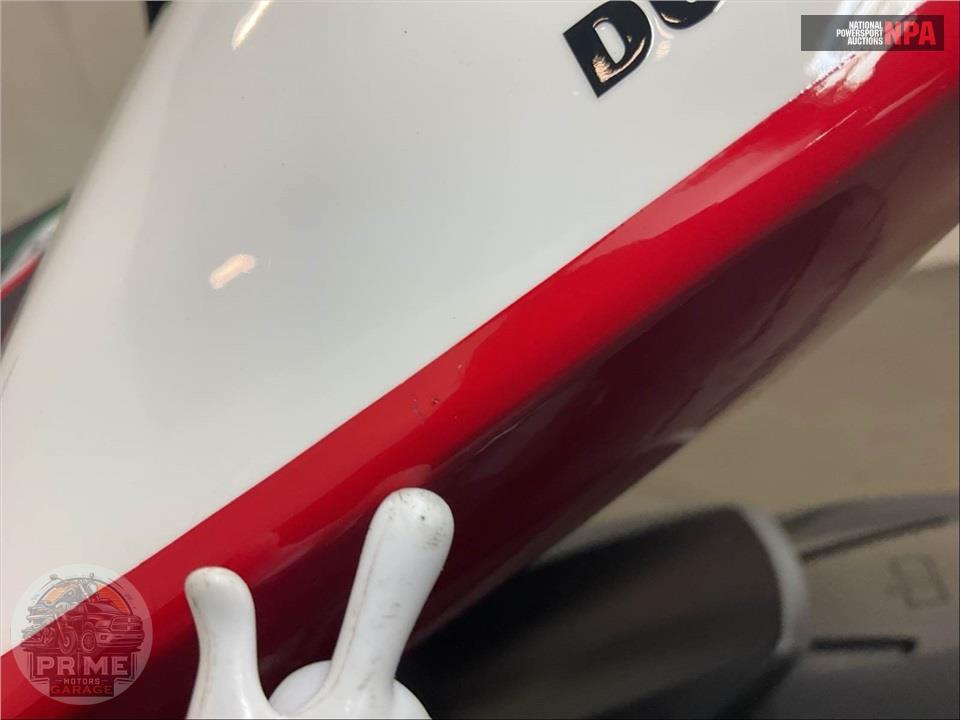 2025 Ducati PANIGALE V2 BAYLISS — фото 12