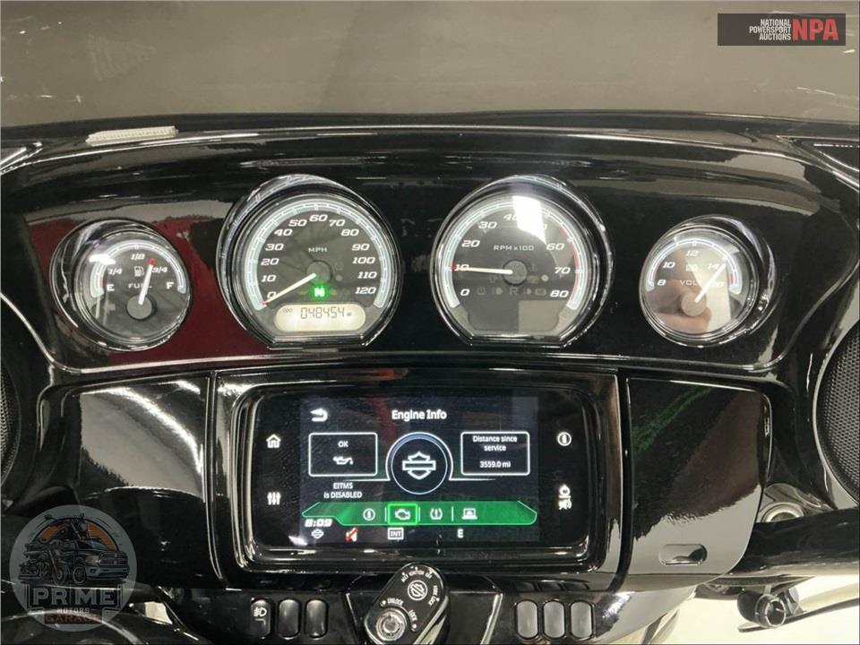 2023 Harley-Davidson FLHTK ELECTRA GLIDE ULTRA LIMITED — фото 5