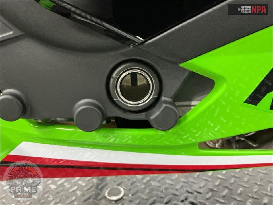 2023 Kawasaki ZX400SPFNL NINJA ZX-4RR KRT — фото 9