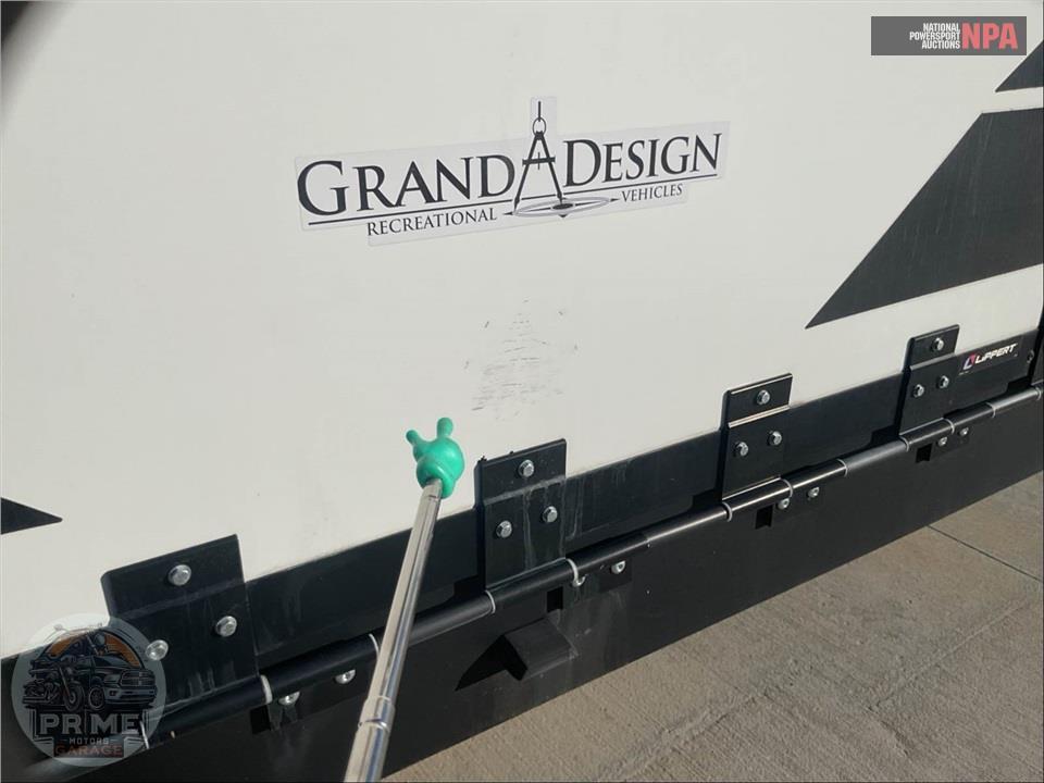 2023 Grand Design Recreational Vehicles M-395MS - MOMENTUM M-CLASS TOY HAULER TOY HAULER SERIES — фото 28