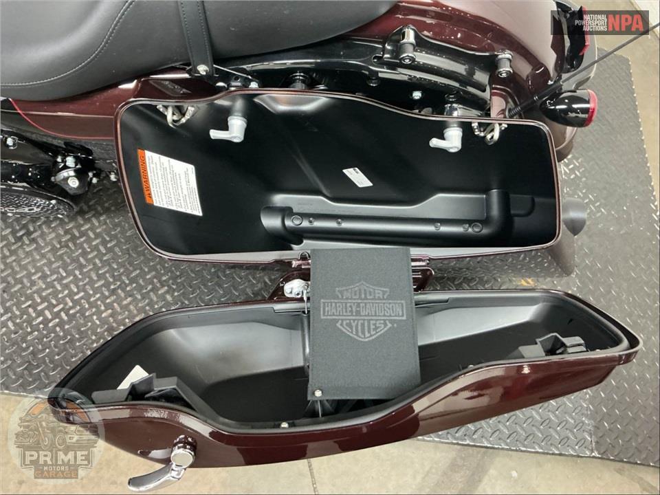 2022 Harley-Davidson FLHXS STREET GLIDE SPECIAL — фото 15