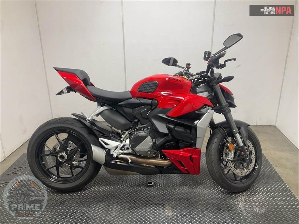 2022 DUCATI STREETFIGHTER V2