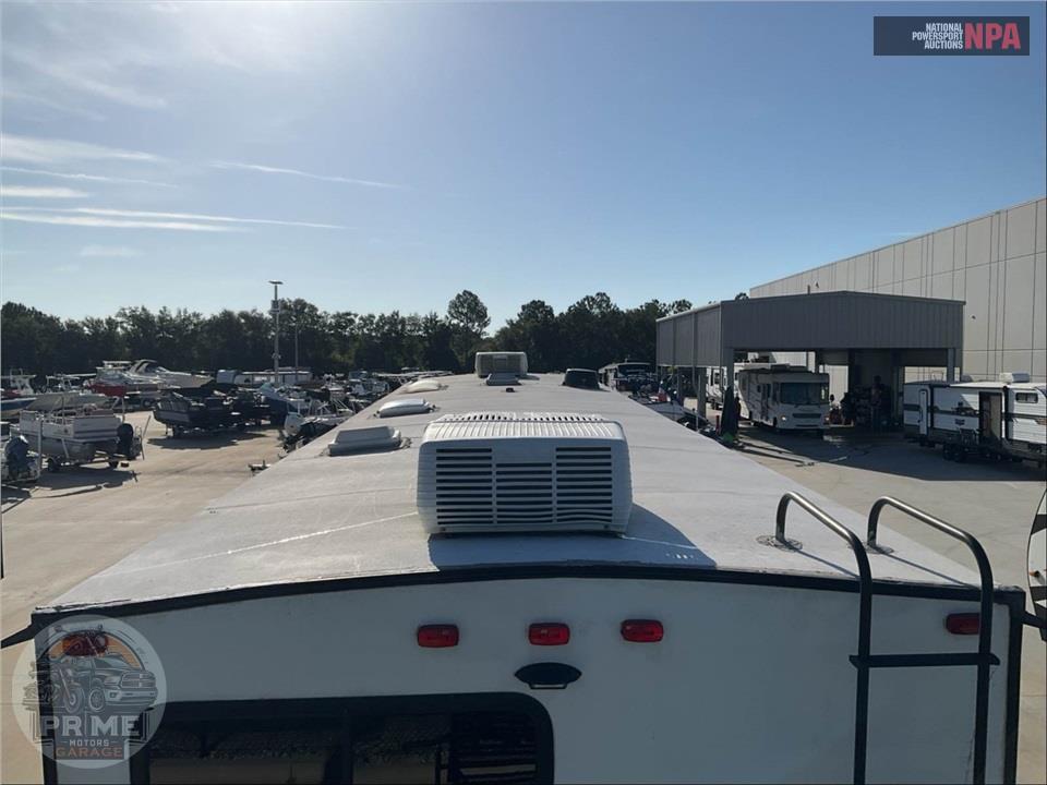 2022 East To West M-375BH-OK - TANDARA FIFTH WHEEL SERIES — фото 26