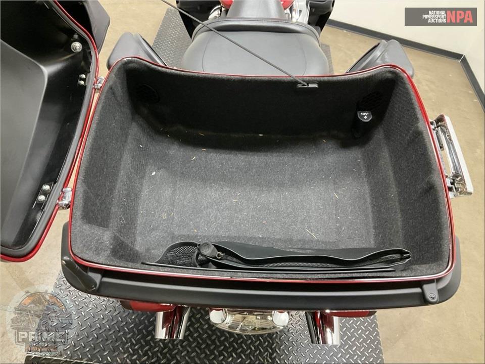 2019 Harley-Davidson FLHTK ULTRA LIMITED — фото 26