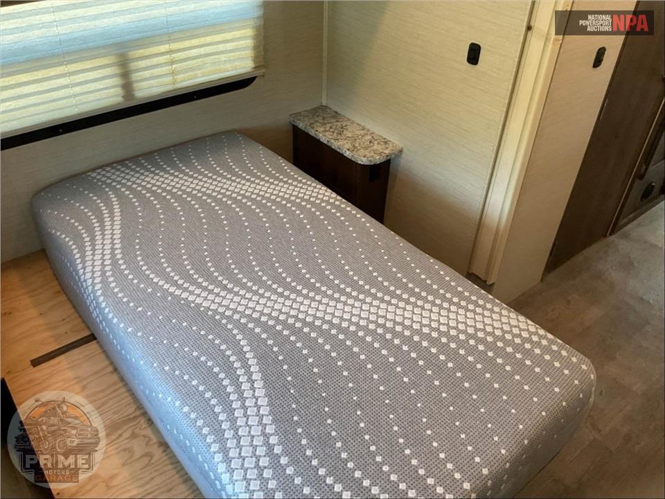 2018 Jayco M-31 XL FORD E450 REDHAWK SERIES — фото 21
