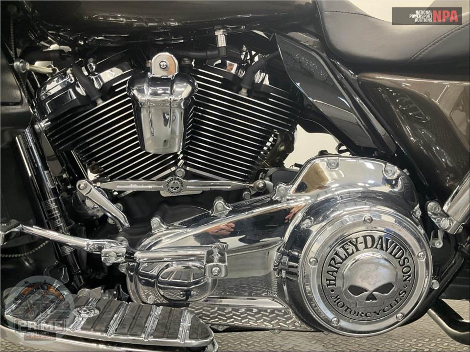 2021 Harley-Davidson FLHX STREET GLIDE — фото 6