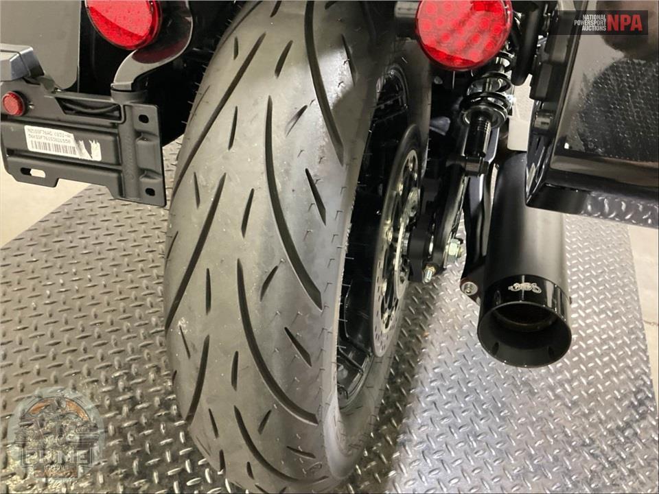 2025 Indian Motorcycle SPORT SCOUT LIMITED WITH TECHOLOGY PACKAGE (COLOR) — фото 20